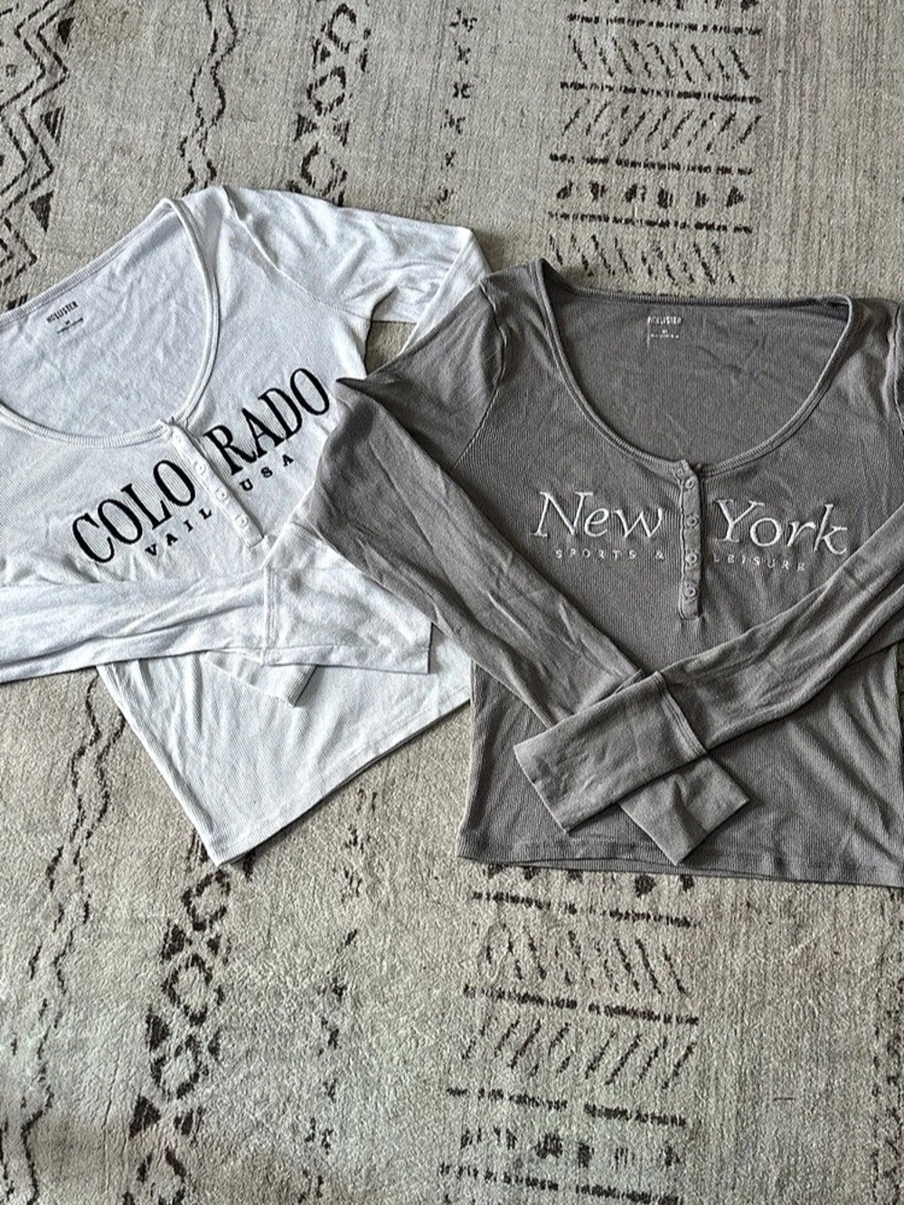 Hollister City Graphic Long-Sleeve Bundle | Colorado & New York- 2 piece set